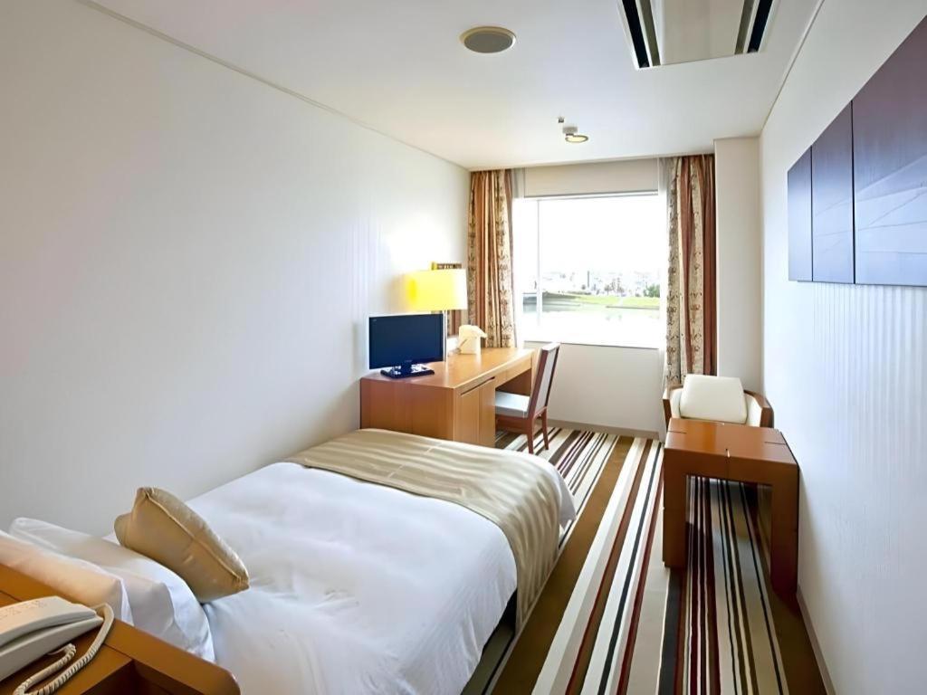 Miyazaki Kanko Hotel Exterior foto